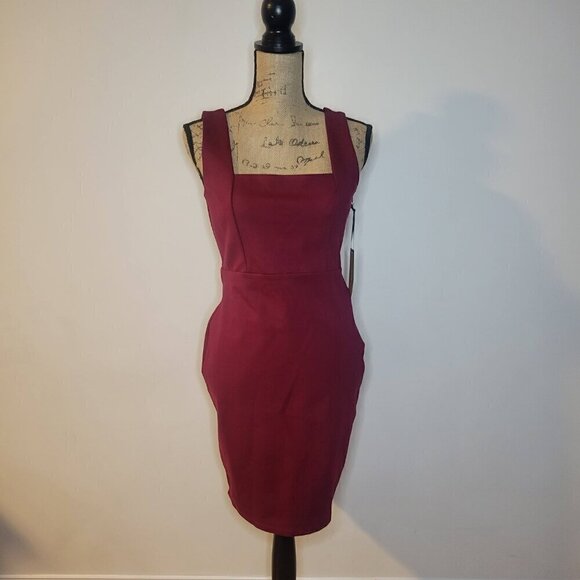 NWT Lulu's Social Sensation Burgundy Square Neck Mini Bodycon Dress Medium - Picture 2 of 11